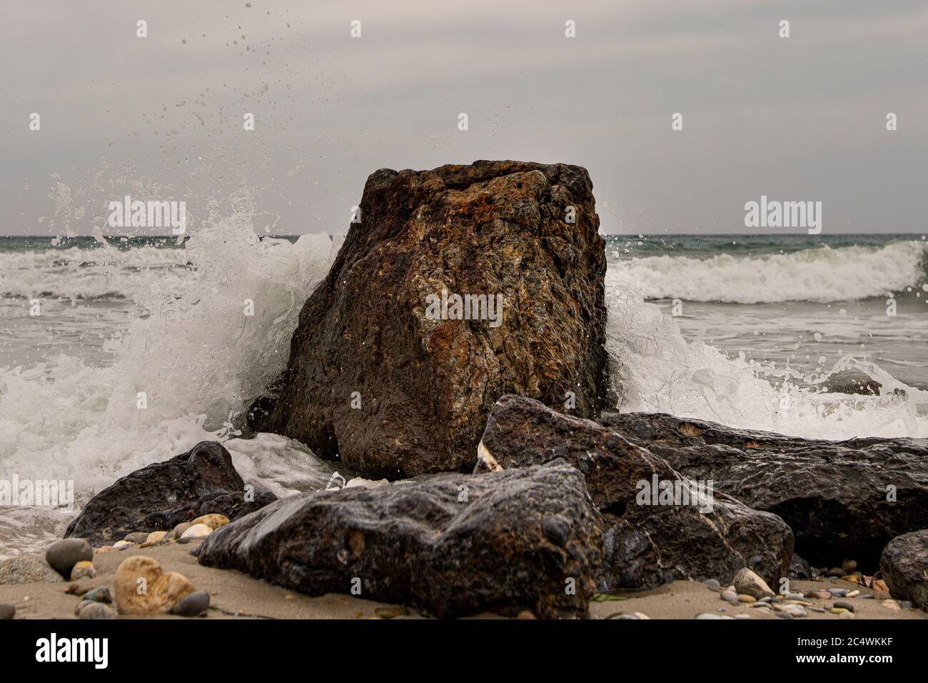 Sun hitting rocks hi-res stock photography and images - Alamy