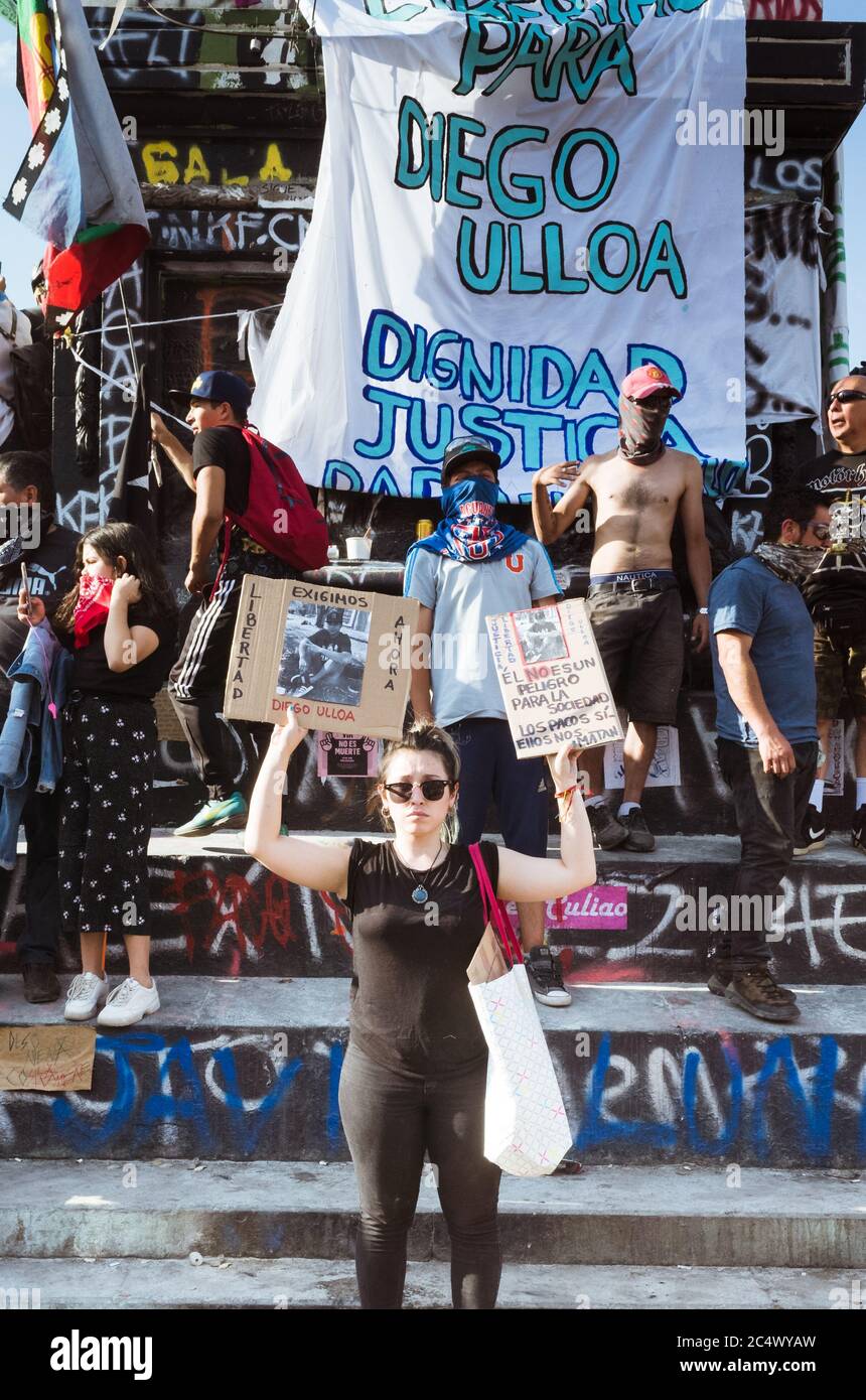 Massive protest hi-res stock photography and images - Alamy