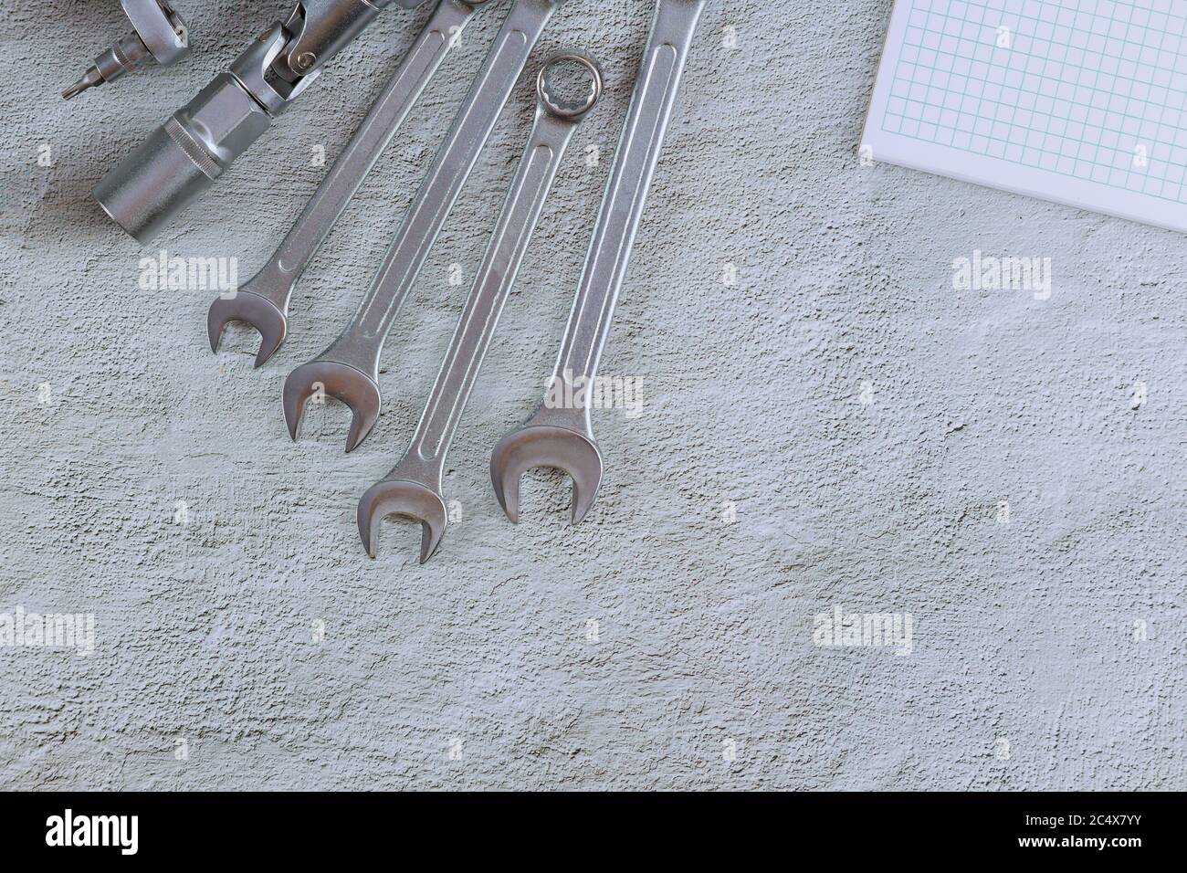 Working in combination spanner automotive set of wrenches for car