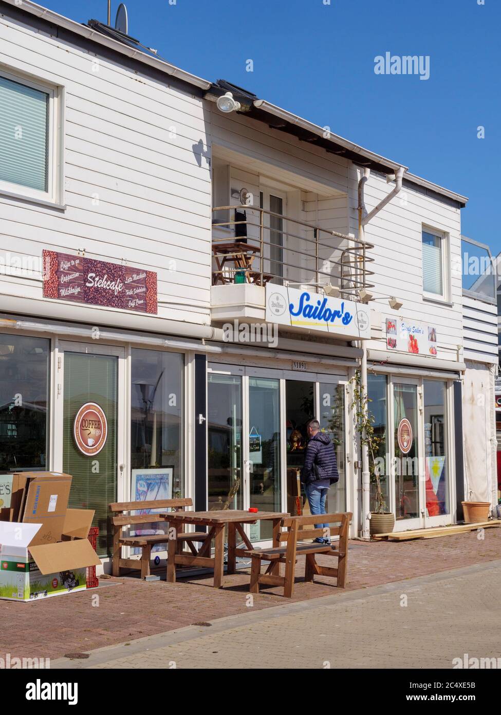 Coffeeshop Stehcafé und Sailor's at south port, Helgoland island, district Pinneberg, Schleswig-Holstein, Germany, Europe Stock Photo
