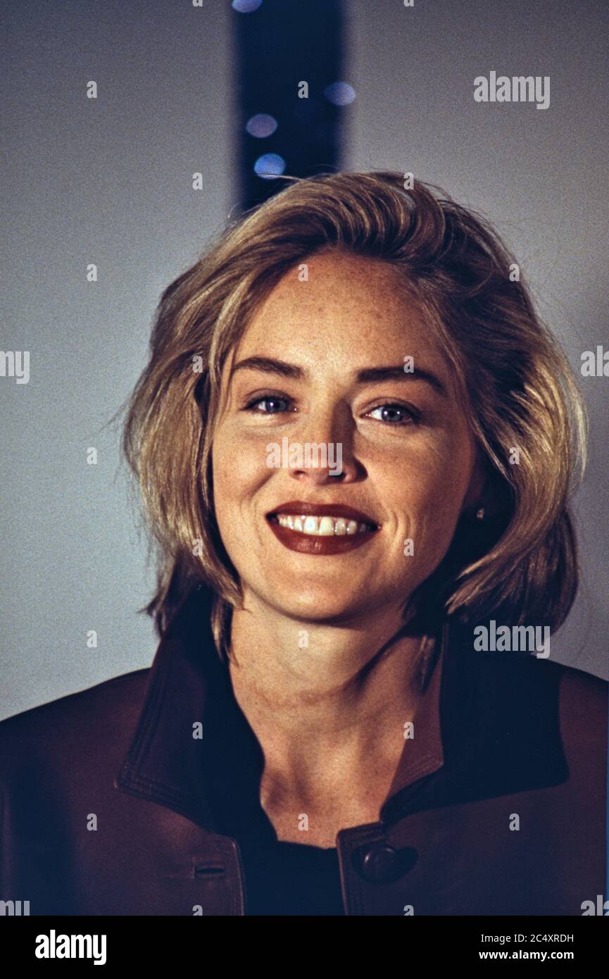 28.02.1996, Hamburg, Hollywood star Sharon Stone at the press and photo shoot for the film 'Casino', in which she played Ginger McKenna / Rothstein. She received a Golden Globe (Best Actress) for the role and was nominated for an Oscar. | usage worldwide Stock Photo