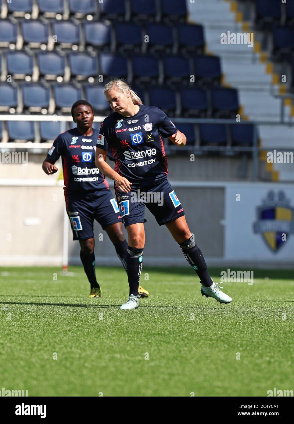 Linkoping 0627 Match In The Damallsvenskan Between Linkoping Fc Vaxjo Dff At Linkoping Arena Linkoping S No 4 Lisa Hurtig Photo Jeppe Gustafsson Stock Photo Alamy Linkoping 0627 Match In The Damallsvenskan Between Linkoping Fc Vaxjo Dff At Linkoping Arena Linkoping S No 4 Lisa Hurtig Photo Jeppe Gustafsson Stock Photo Alamy