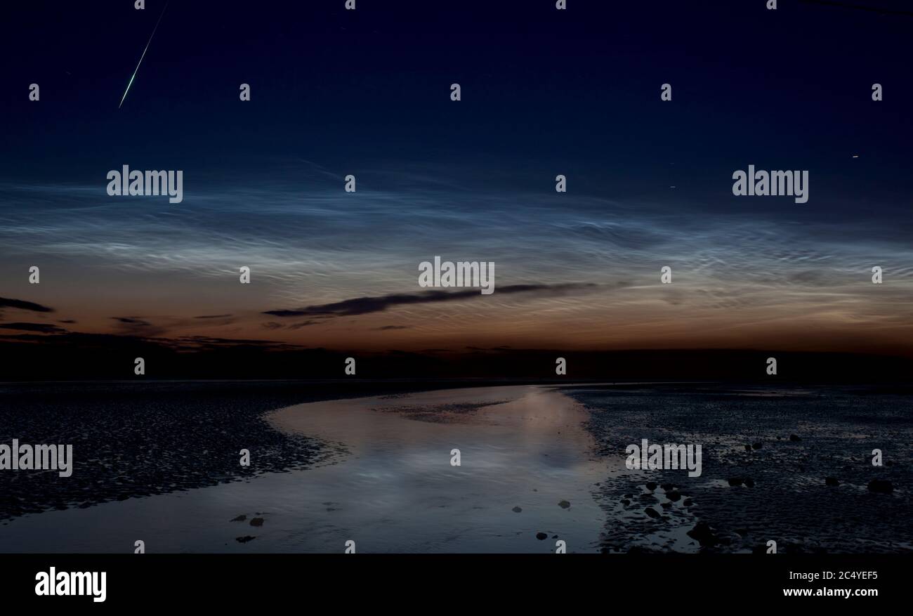 Shooting star clouds hires stock photography and images Alamy