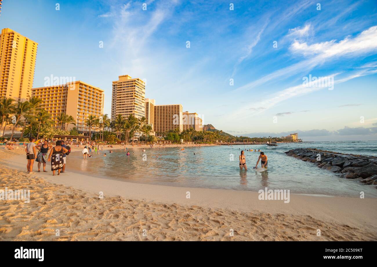 Afternoon in waikiki beach hi-res stock photography and images - Alamy