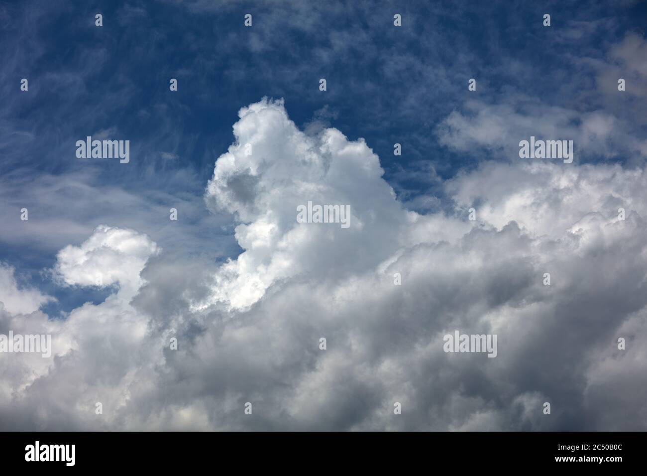 Beautiful Storm Cloud Background Of Storm Clouds Before A Thunder Storm Stock Photo Alamy