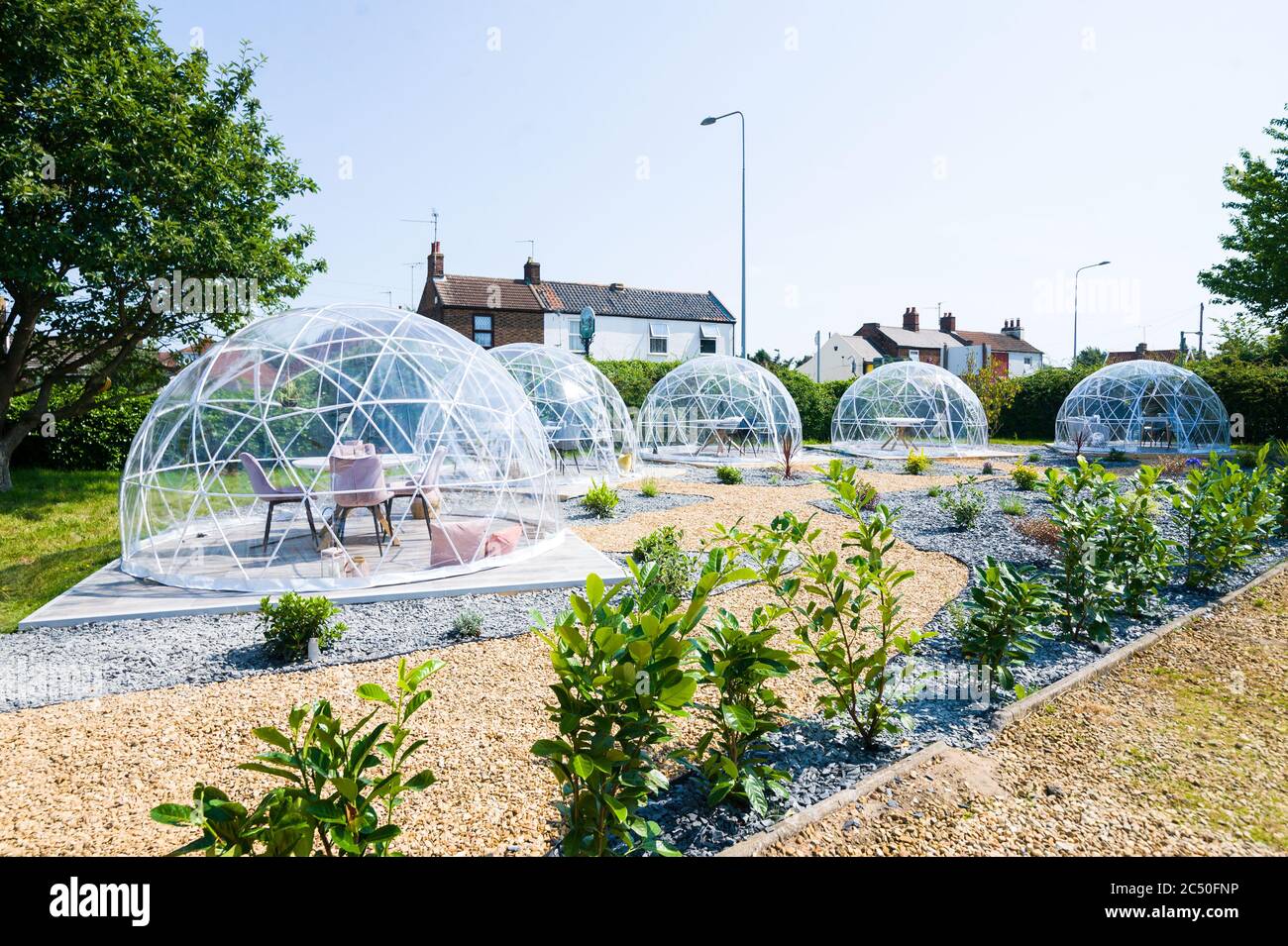 Airconditioned outdoor dining pods, fully airconditioned, which have