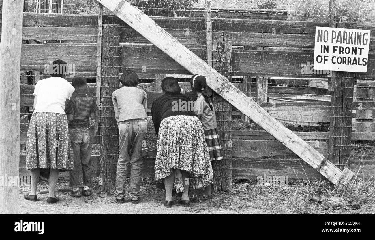 Navajo indian reservation hires stock photography and images Alamy