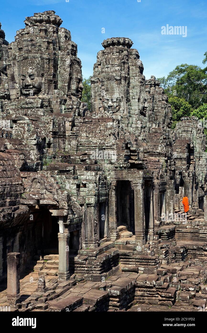 Buddhist monk temple hi-res stock photography and images - Alamy