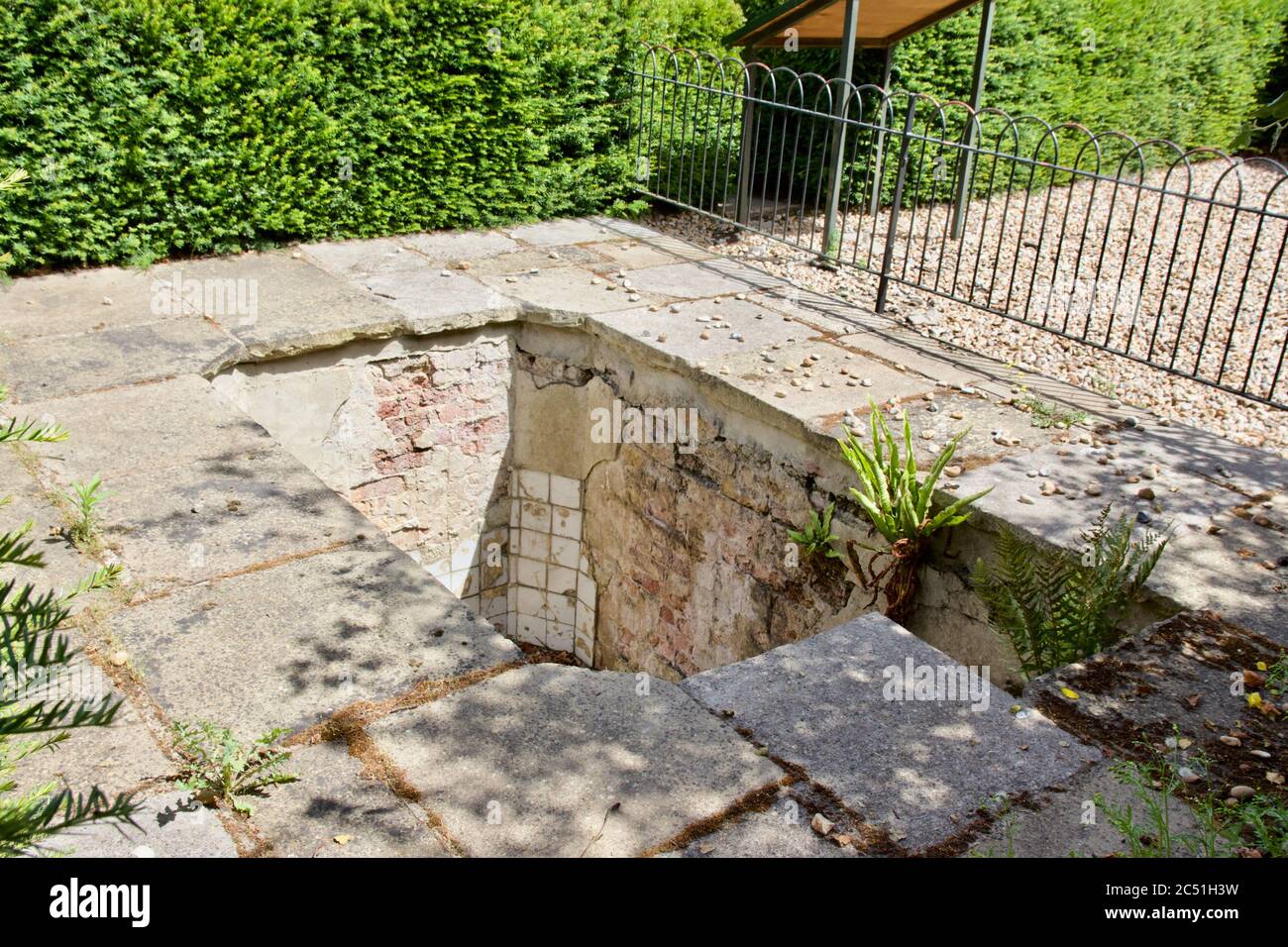 Queen caroline bath hi-res stock photography and images - Alamy