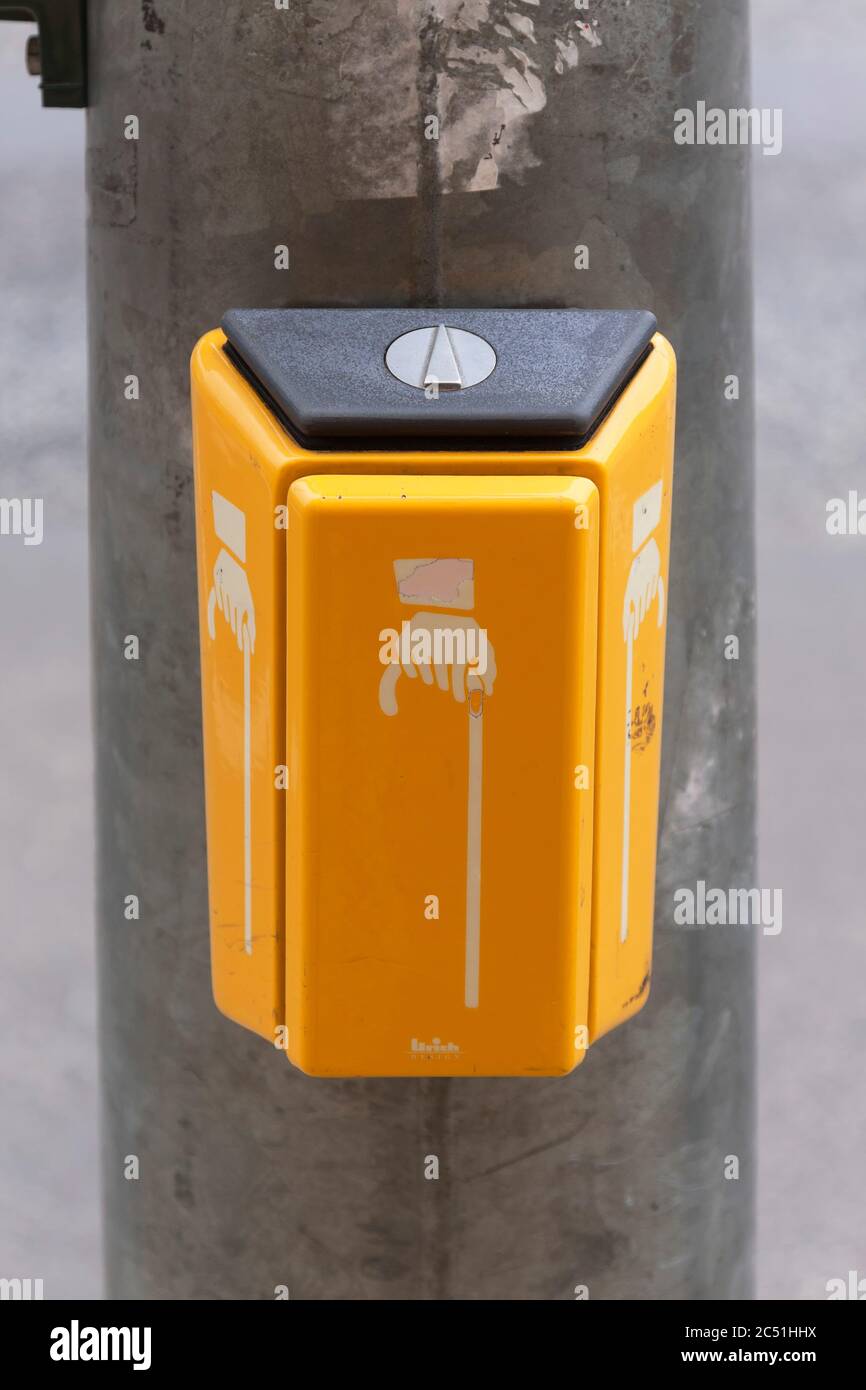 Traffic light switch for disabled people Stock Photo Alamy