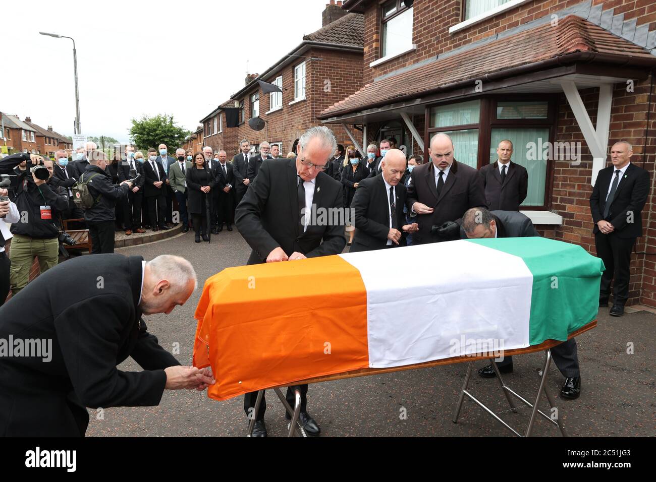 Sean Murray (left), Gerry Kelly (second left), and Padraic Wilson