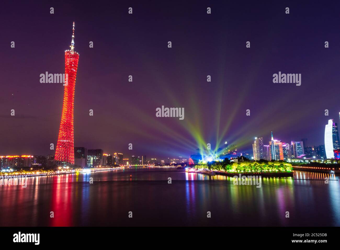 Night view on zhujiang river hi-res stock photography and images - Alamy