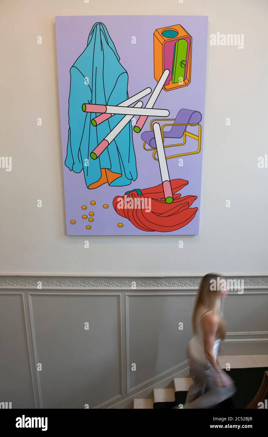 London art week virtual viewing rooms hires stock photography and