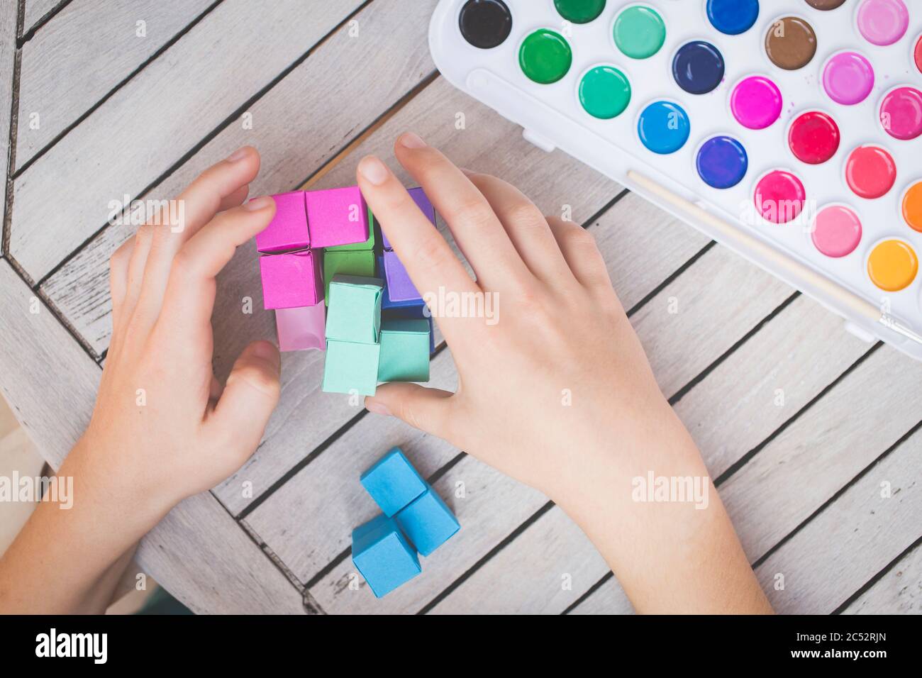 Children overhead puzzle hires stock photography and images Alamy