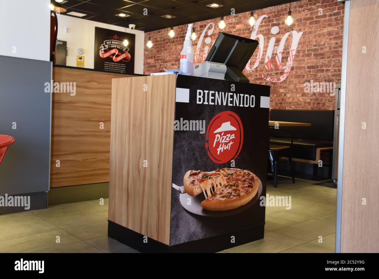 Pizza Hut in Malaga Spain Stock Photo Alamy