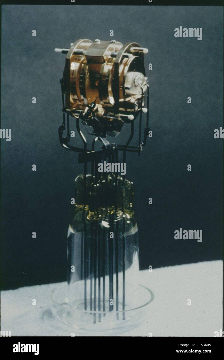 Ion Trap (5940481357 Stock Photo Alamy