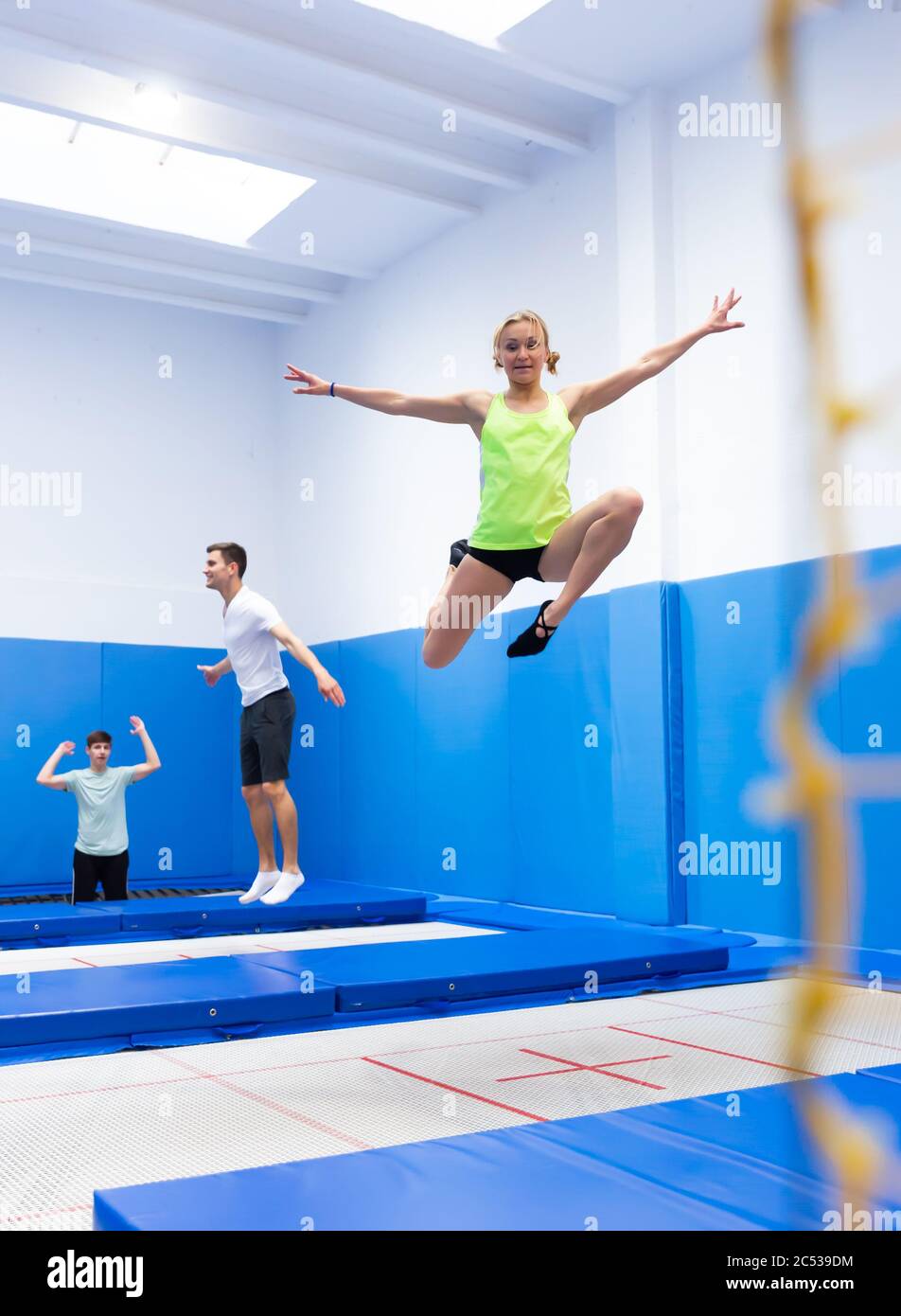 Athletic trampoline discount