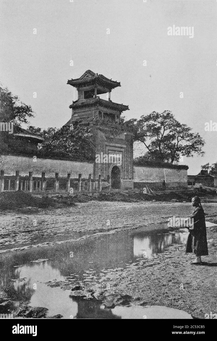 Imperial palace wall Black and White Stock Photos & Images - Alamy