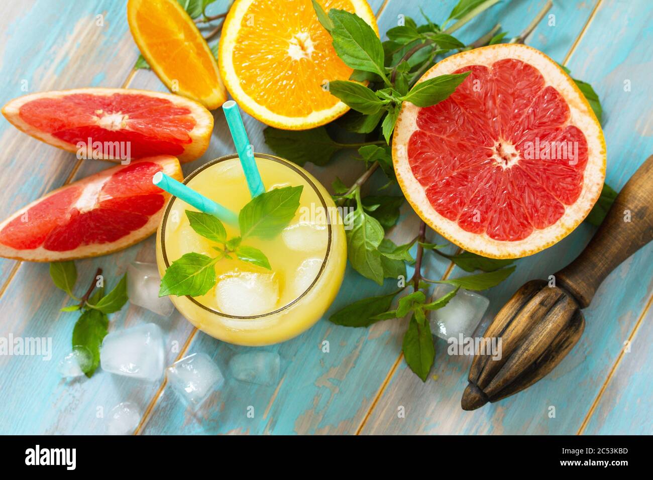 Summer menu drink. Orange and Grapefruit refreshing drink with ice Stock Photo Alamy