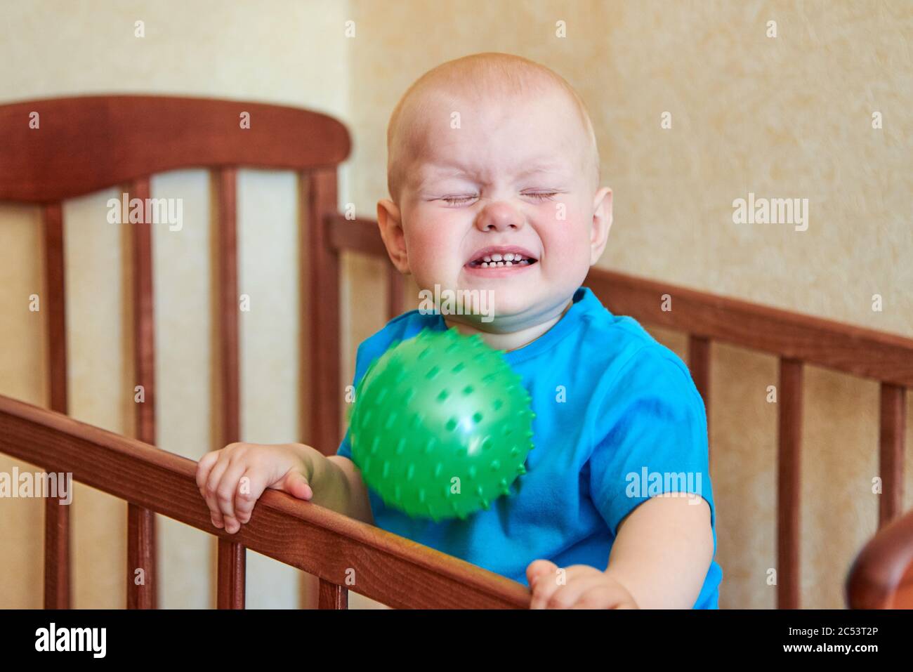 Child hit head hires stock photography and images Alamy