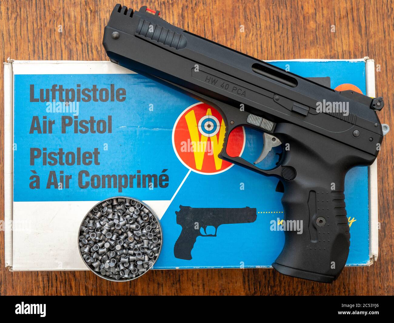 2 800+ Pistolet à Air Comprimé Photos, taleaux et images libre de droits -  iStock