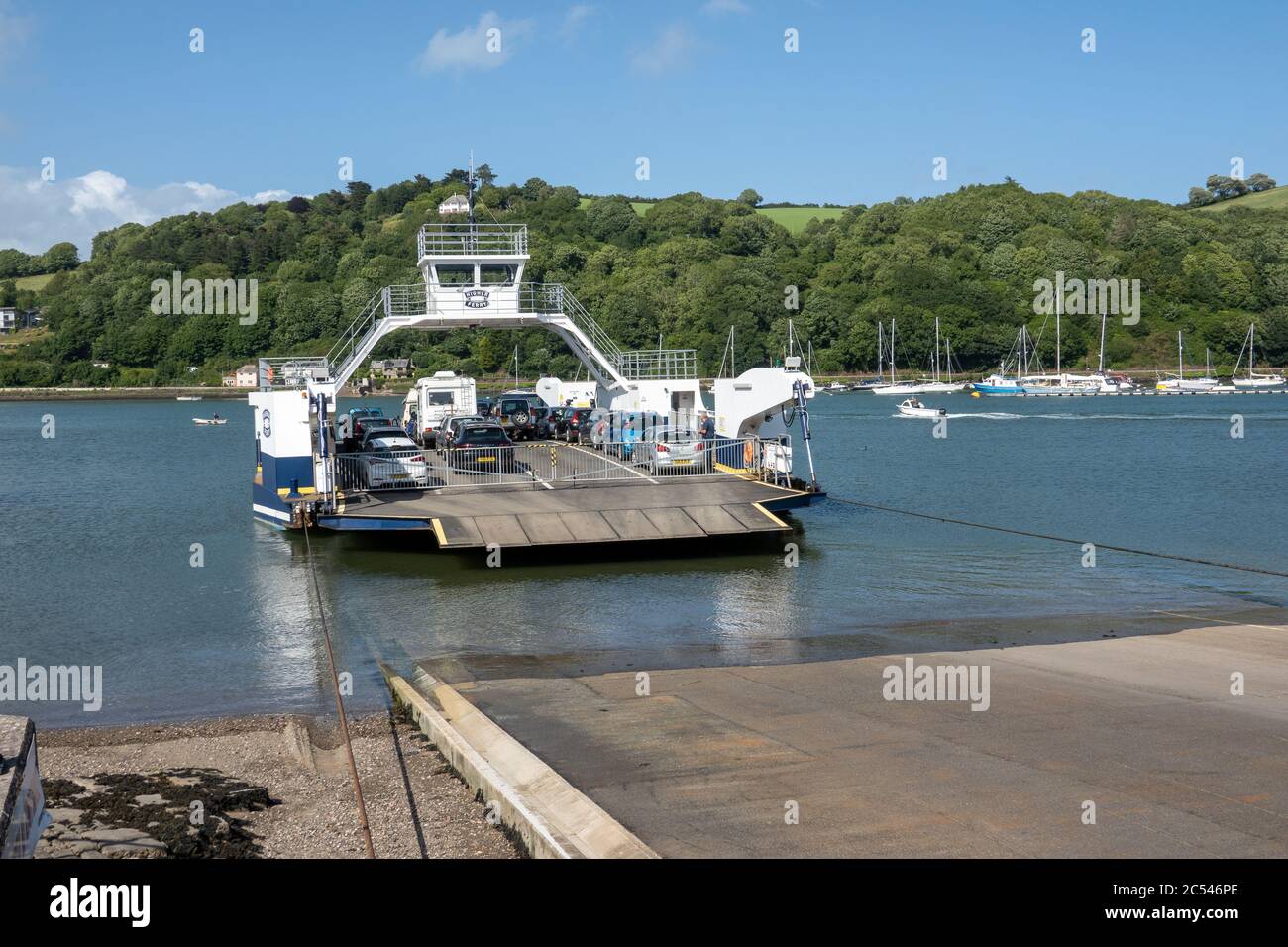 Dartmouth Higher Ferry, vehicle ferry crossing the River Dart