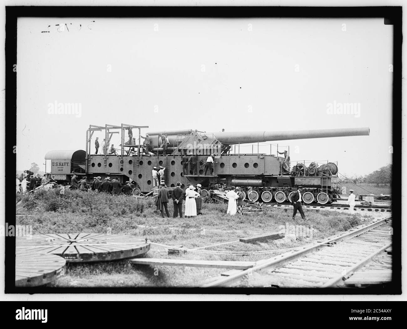 INDIAN HEAD, MD. NAVY PROVING GROUND. NAVY GUNS AT INDIAN HEAD Stock