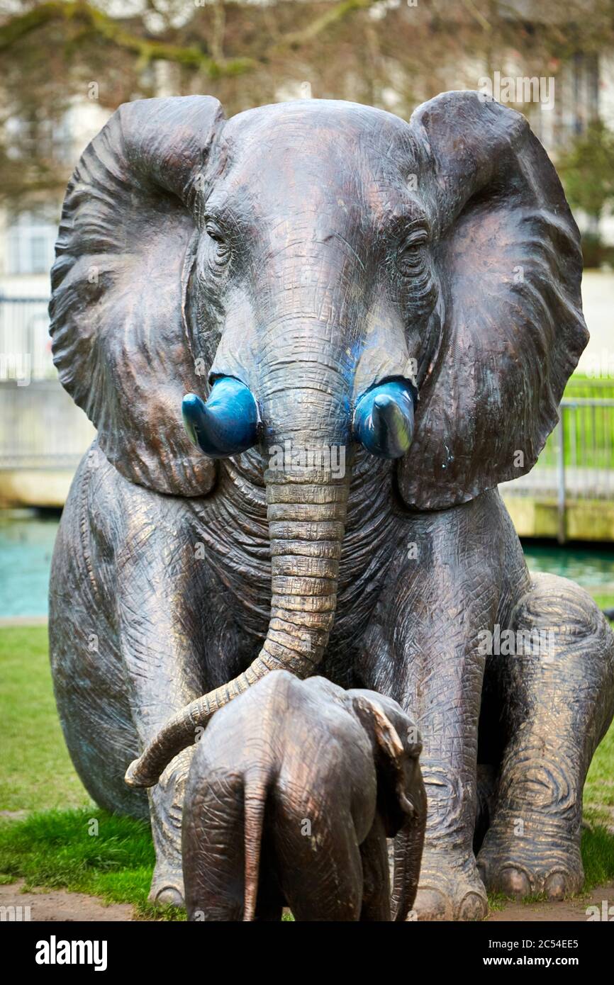 The Orphans, a sculptural installation of 21 life-size bronze elephants at Marble Arch, London created by artists Gillie and Marc Stock Photo