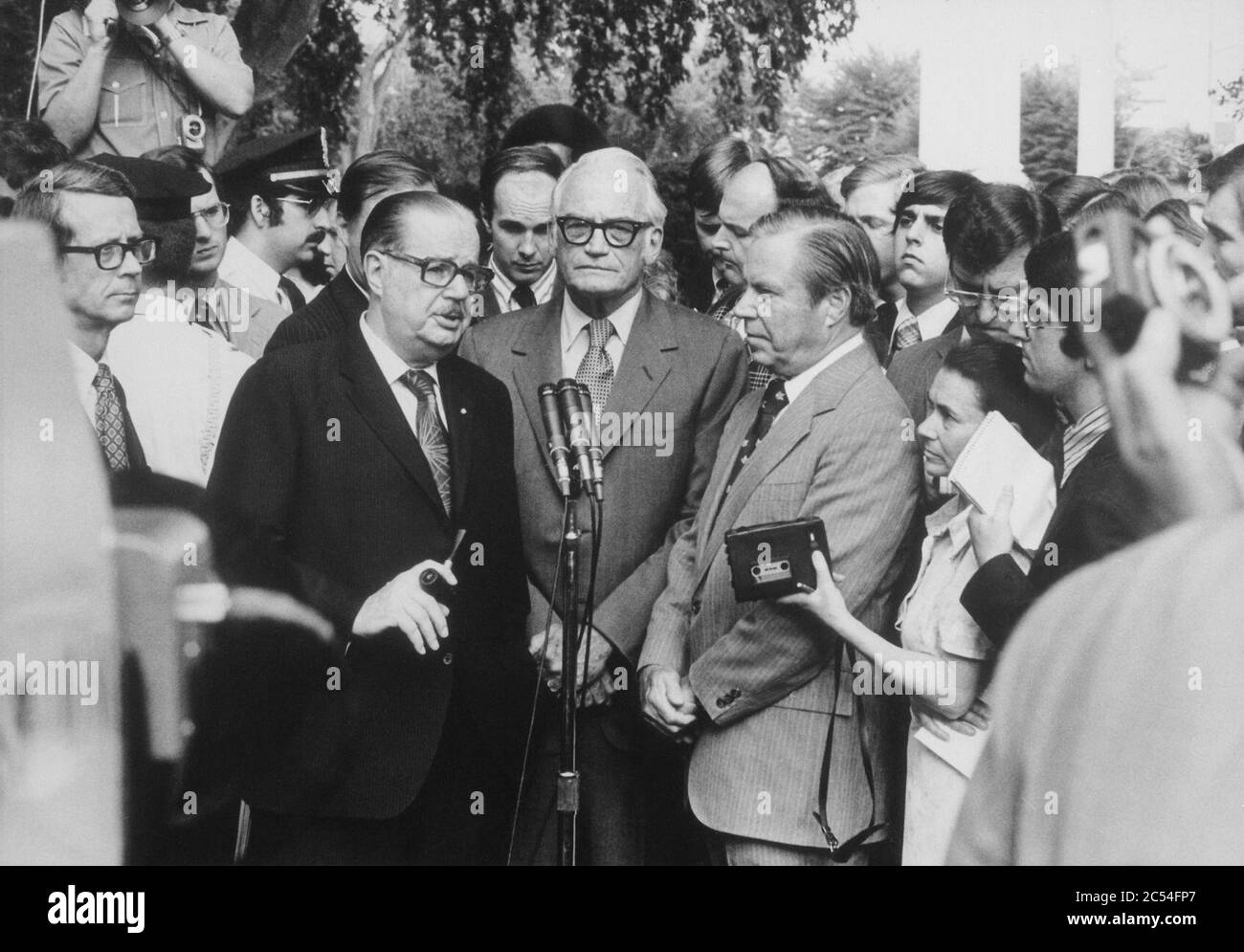 Informal press conference following a meeting between Congressmen and the President to discuss Watergate matters. Stock Photo
