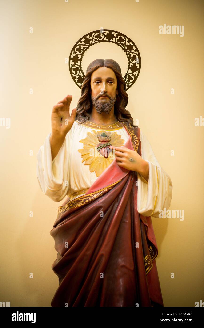 Christ statue in red robe hi-res stock photography and images - Alamy