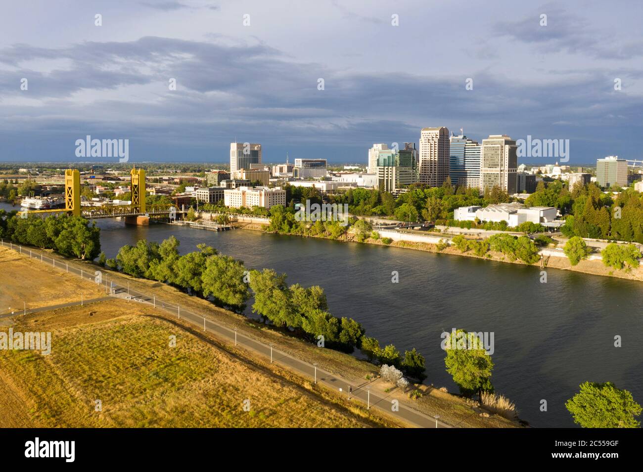 Aerial views of the Sacramento downtown skyline along the Sacramento River Stock Photo