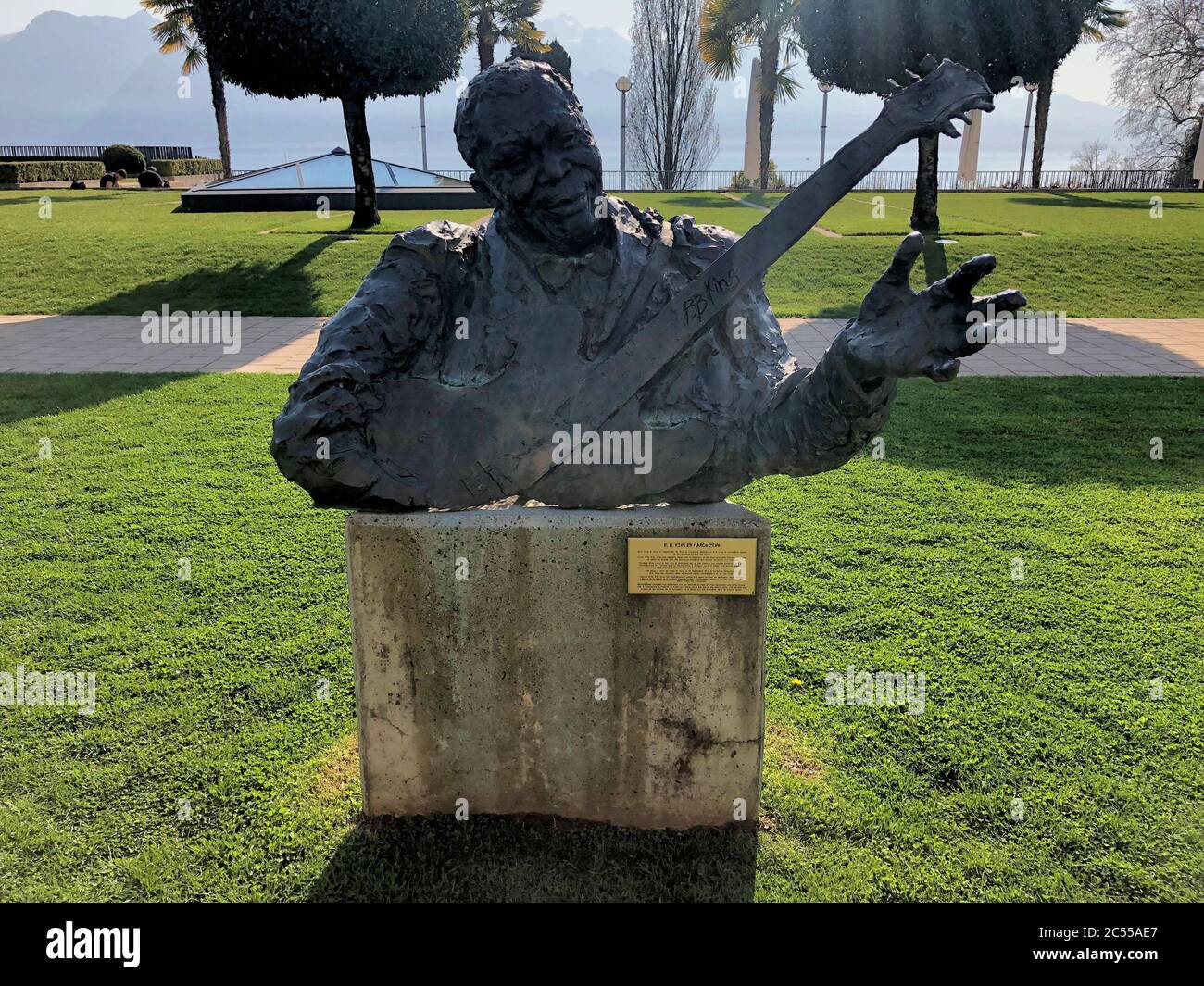 Statue of B B King in a park in Montreux Switzerland Stock Photo