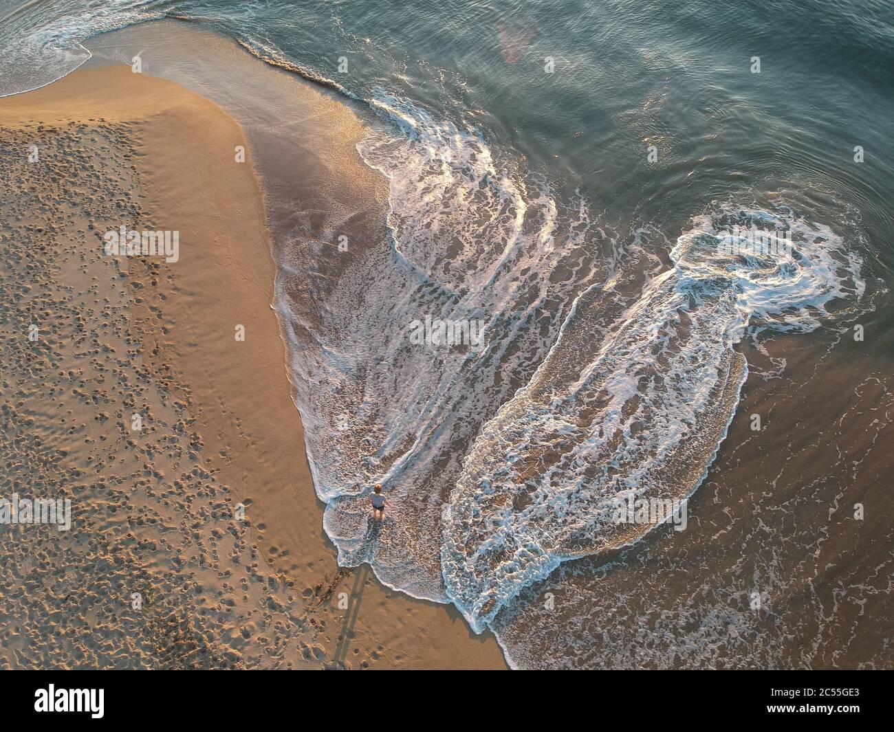 Aerial view beautiful bay tropical hi-res stock photography and images ...