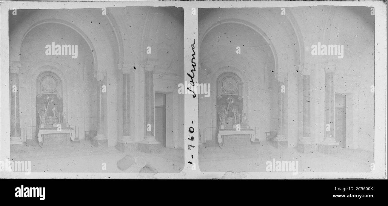 Interior de la capella de Nostra Senyora del Claustre a Solsona. Stock Photo