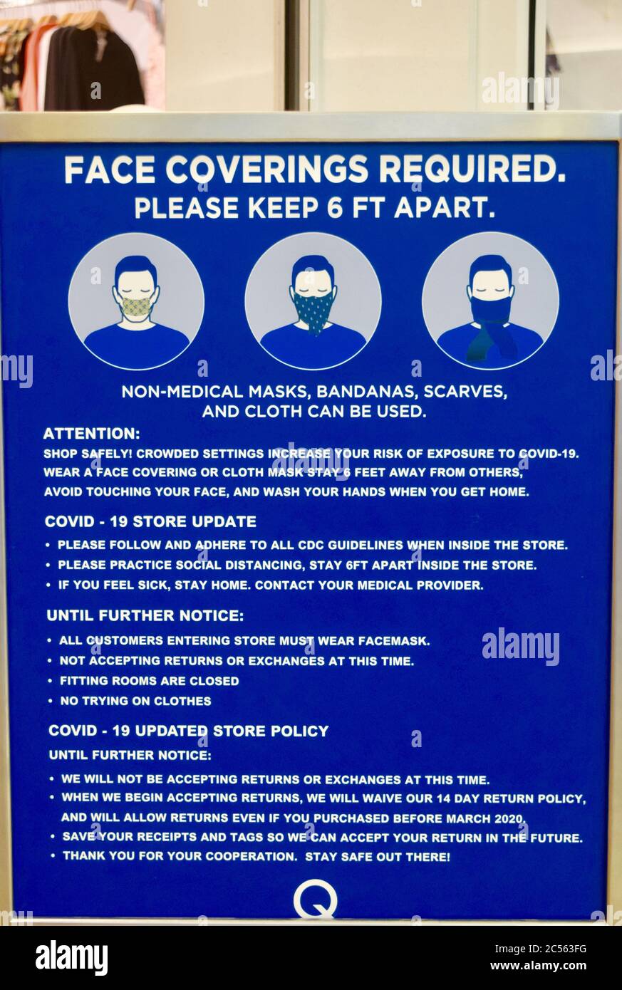 FRESNO, UNITED STATES - Jun 08, 2020: Face Coverings Required Sign on ...