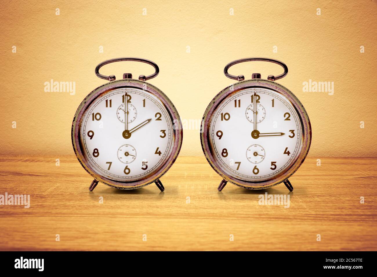 Alarm clock with daylight saving time Stock Photo Alamy