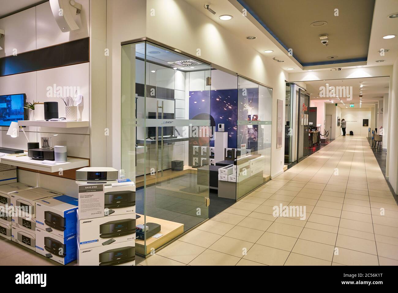 BERLIN, GERMANY - CIRCA SEPTEMBER, 2019: Bose equipment on display at the  Kaufhaus des Westens (KaDeWe) department store in Berlin. Bose Corporation  i Stock Photo - Alamy