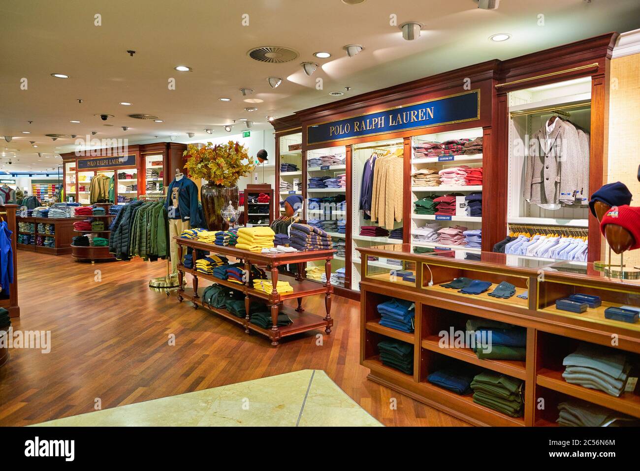 Polo Ralph Lauren Outlet Inside Interior Clothing Apparel High Resolution  Stock Photography and Images - Alamy