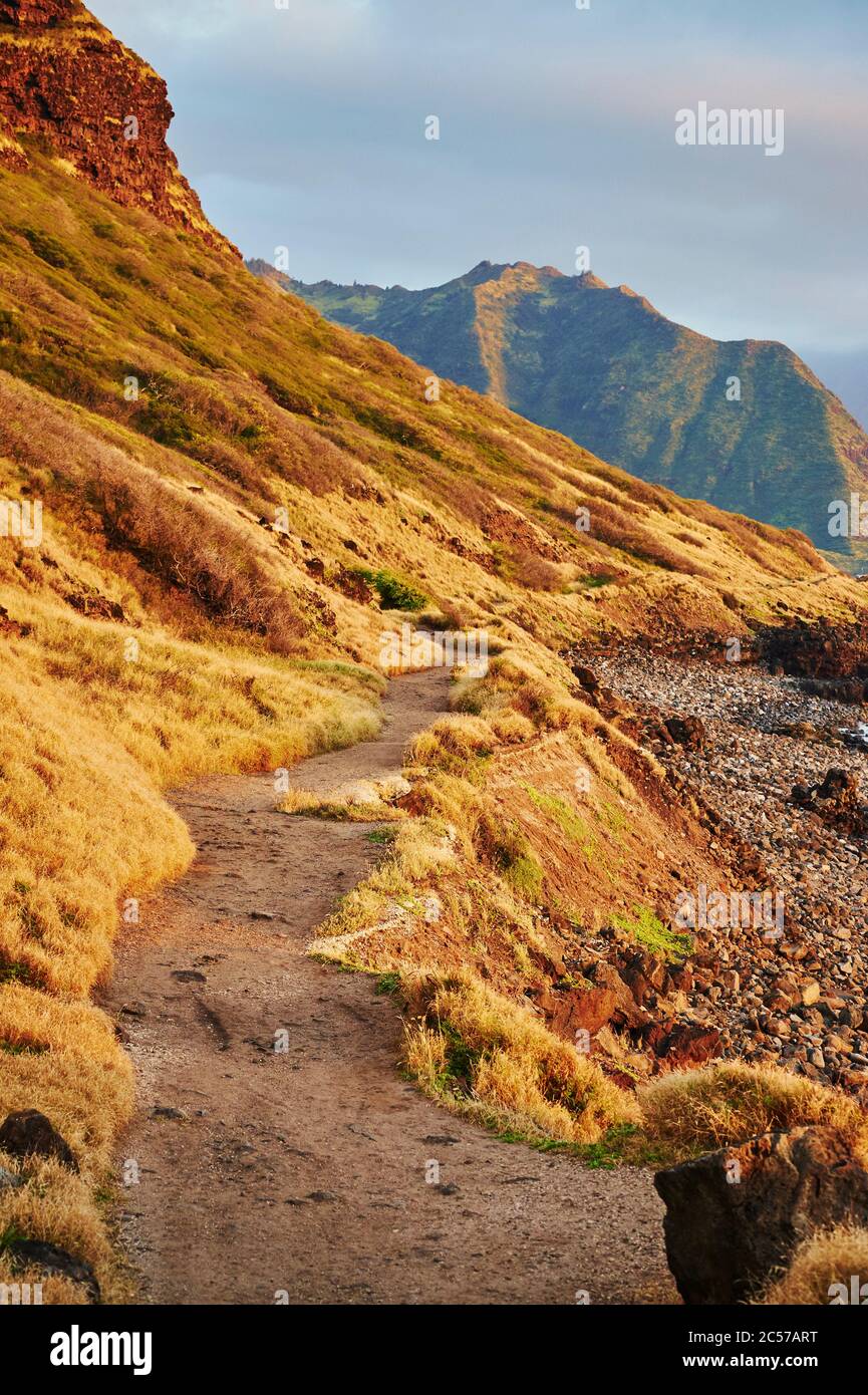 Beach landscape in Ka'ena Point State Park, Hawaiian Island of Oahu ...