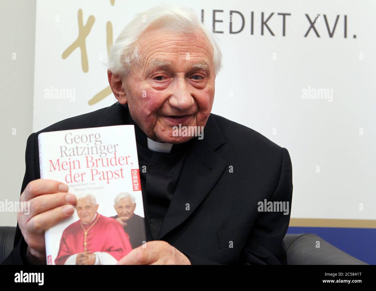 Regensburg, Germany. 13th Sep, 2011. Georg Ratzinger, presents his book ...