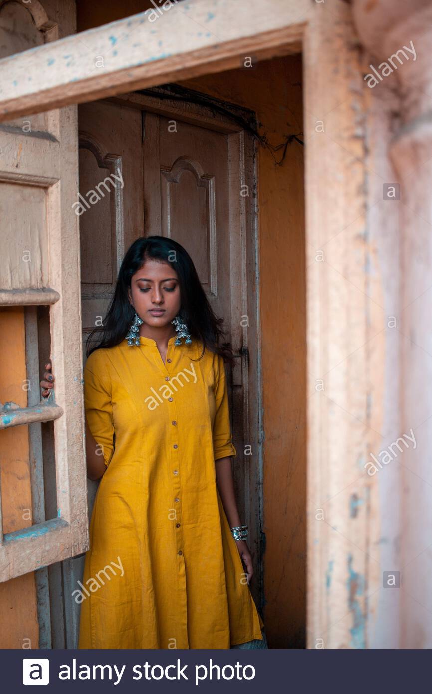 earrings with long kurti