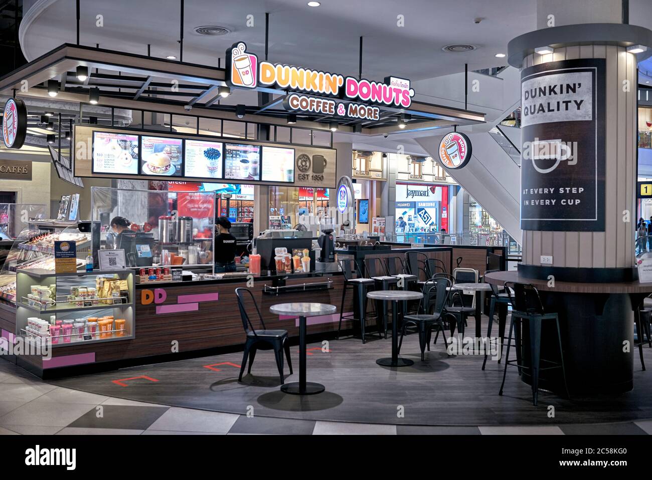 Snack bar restaurant hires stock photography and images Alamy