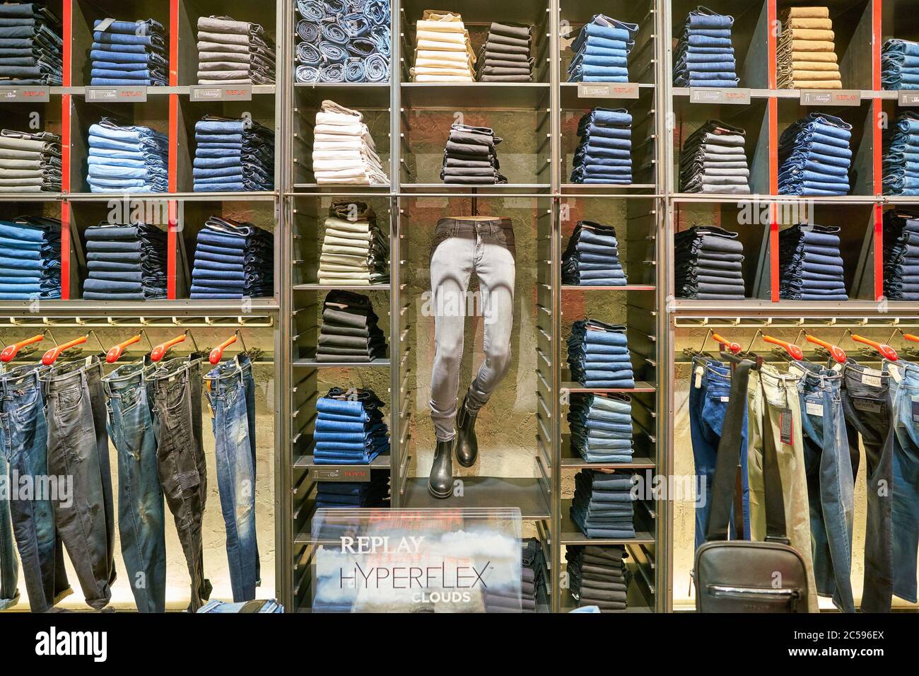Replay jeans hi-res stock photography and images - Alamy