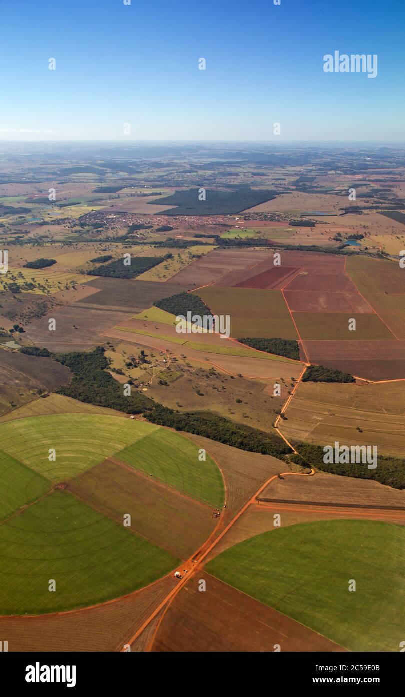Aerial view of cultivated fields in the cerrado of Goias, Brazilian Midwest (Centro-Oeste), heart of Brazilian agribusiness Stock Photo