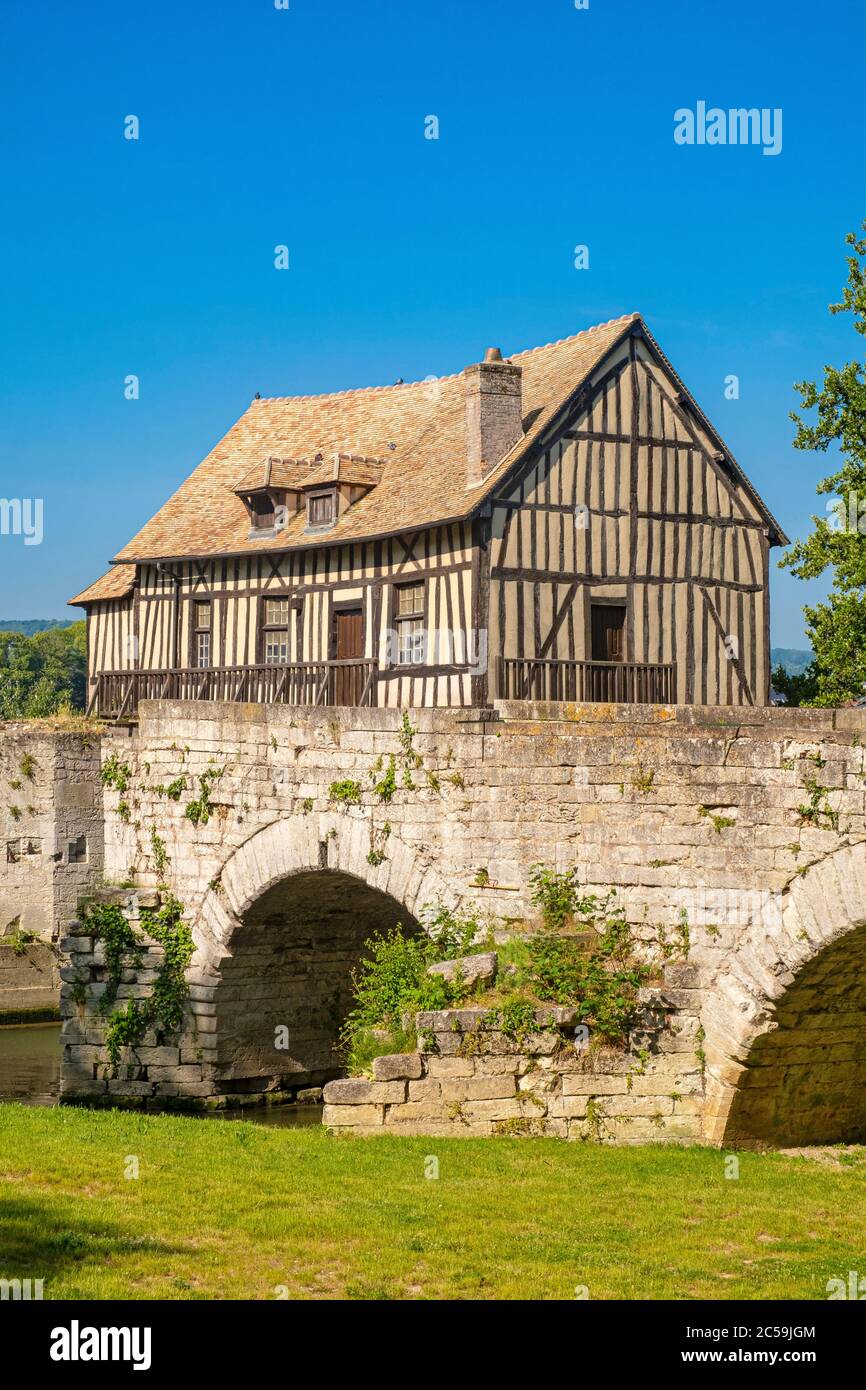 Old mill vernon eure france hi-res stock photography and images - Alamy