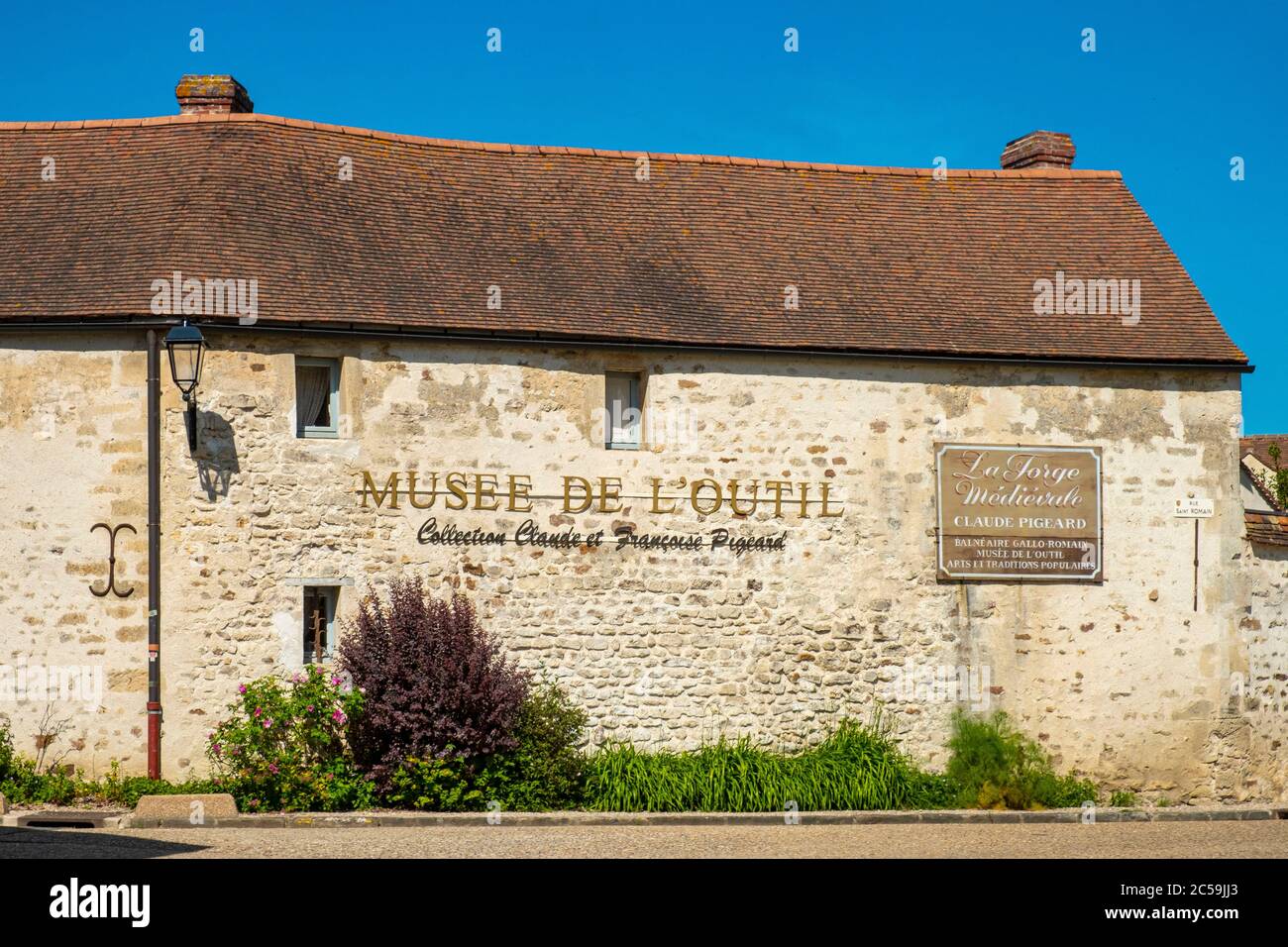 Wy dit joli village hi-res stock photography and images - Alamy