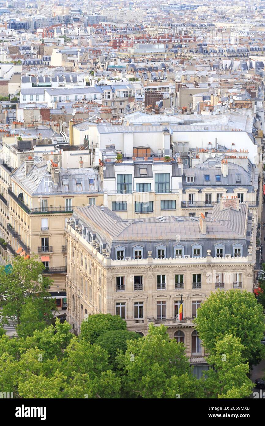 Paris view from the arc de triomphe hi-res stock photography and images ...