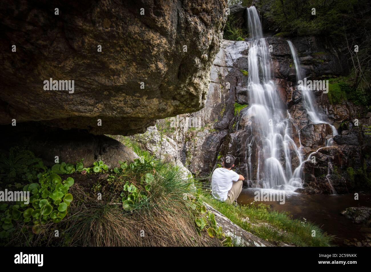 France, Ardeche, Parc Naturel des Monts d'Ardeche, Saint-Jean-Roure,  Rochebonne waterfall Stock Photo - Alamy