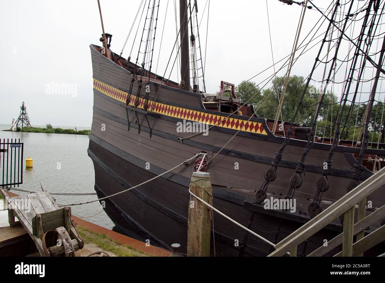 Second replica of Halve Maen. Boat (similar to a carrack) of the Dutch V.O.C. sailed to New York in 1609. Captain Henry Hudson. Hoorn, Netherlands Stock Photo