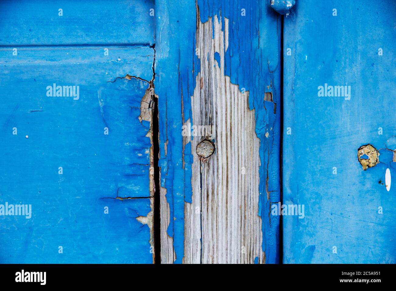 Wooden background of old shutter with peeling paint Stock Photo - Alamy